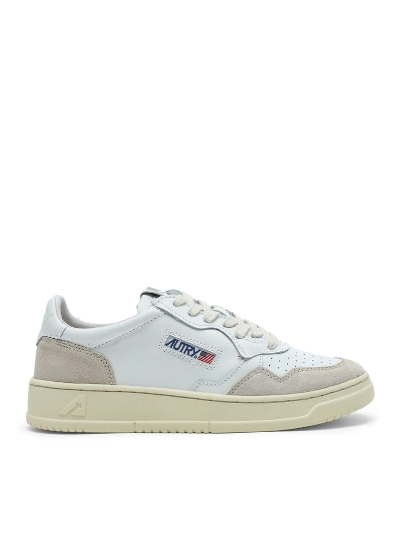 White Medalist leather sneaker