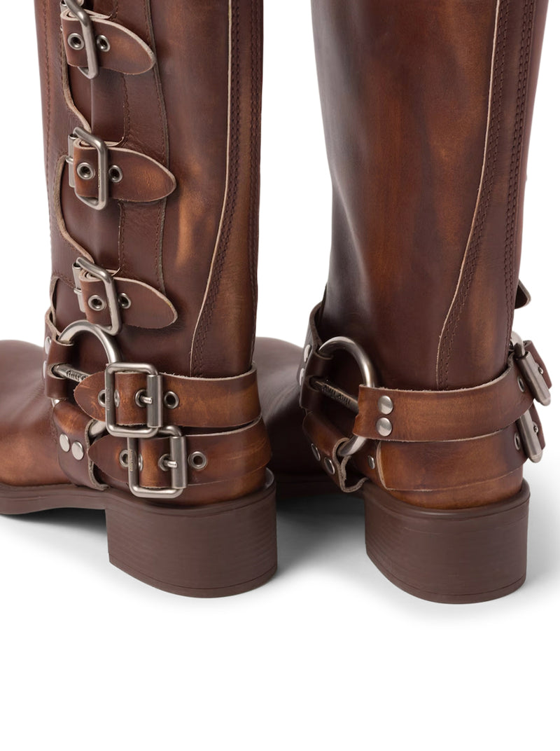 LEATHER BOOTS