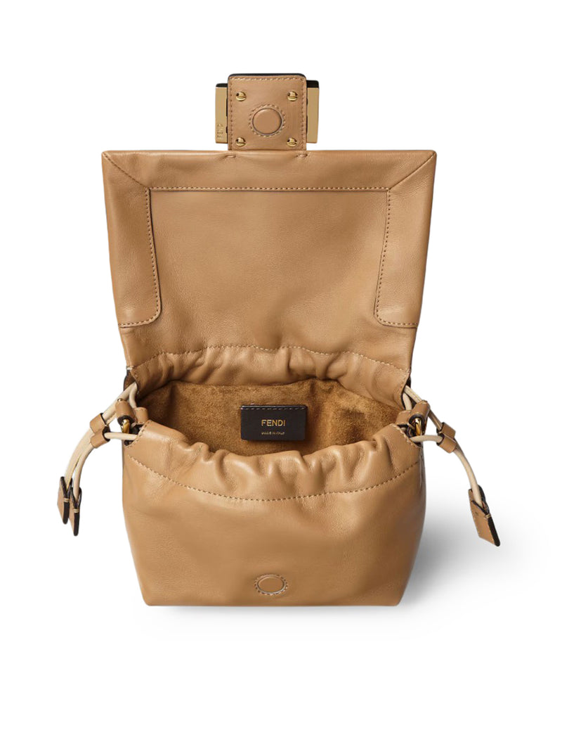 SMALL BAGUETTE MOM BAG