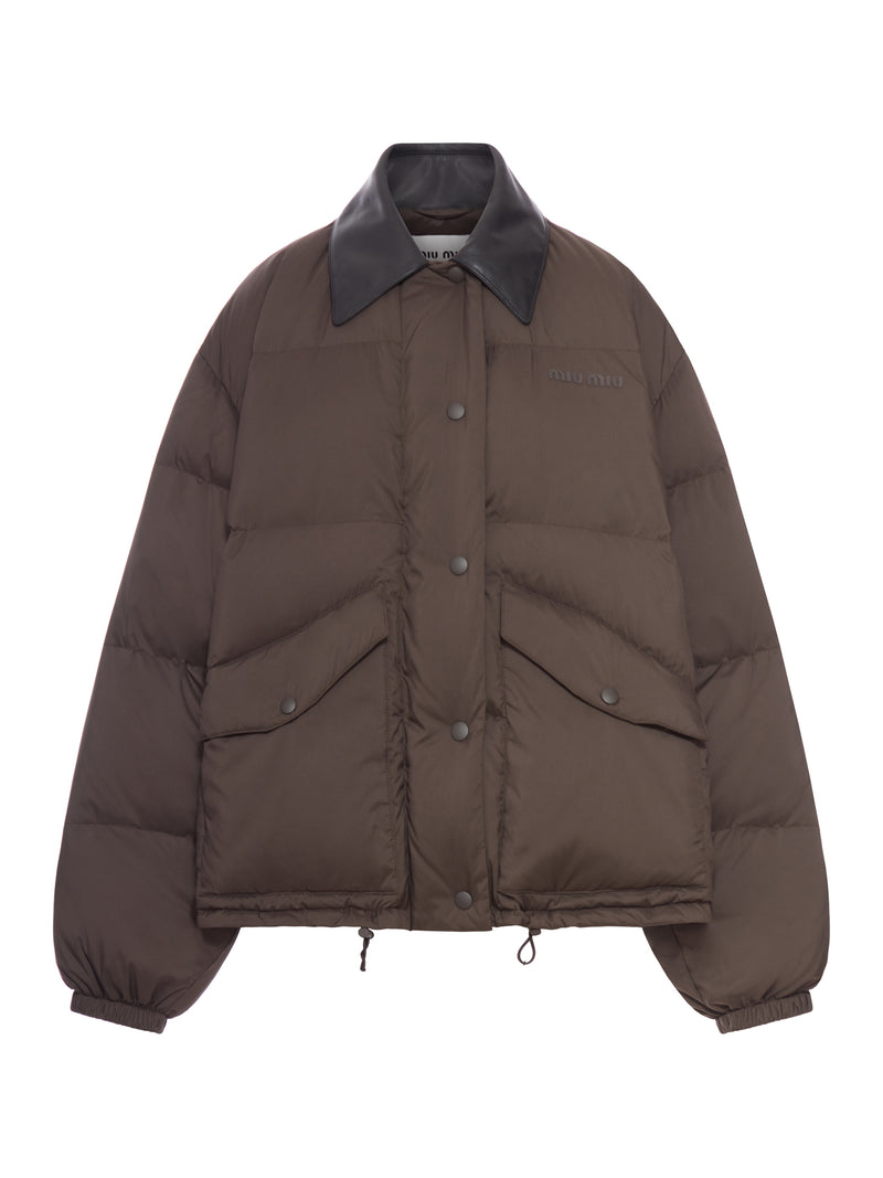 SHORT DOWN JACKET IN PONGÉ TEC