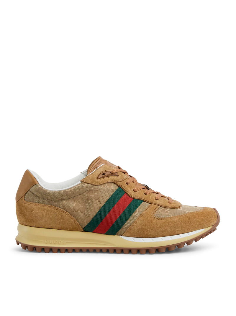 SNEAKER RE-MOTION