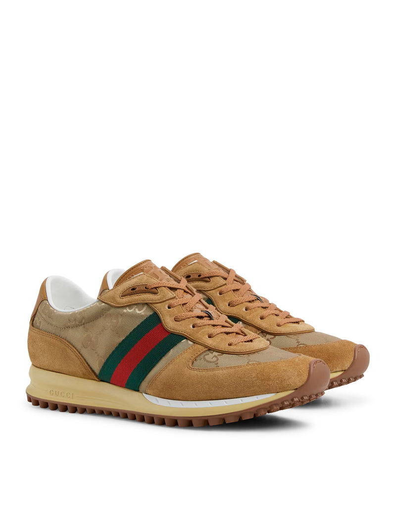 SNEAKER RE-MOTION