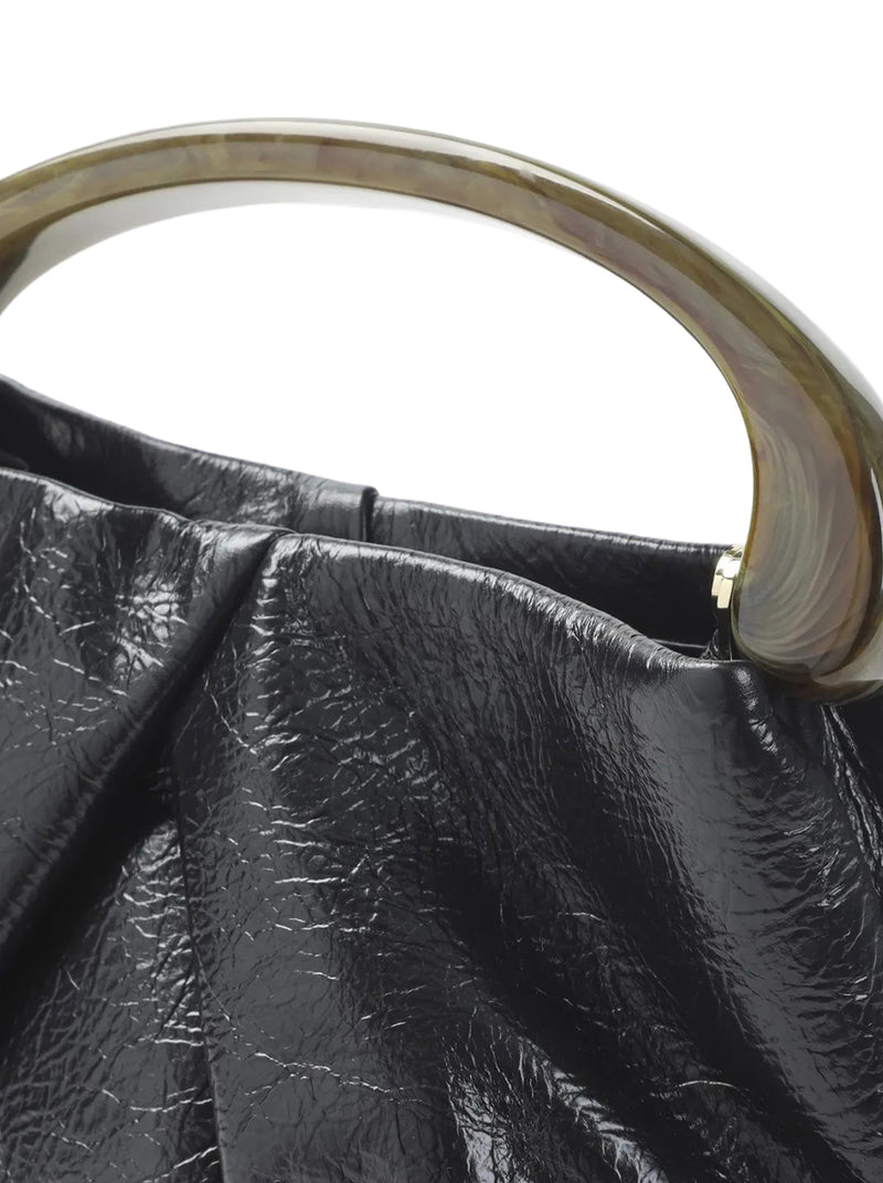 MEDIUM SHOULDER BAG WITH FLAP