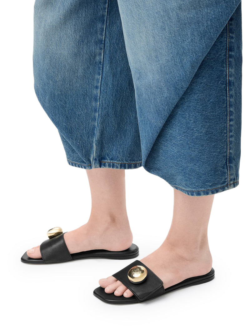 PEBBLE CALFSKIN SLIDE