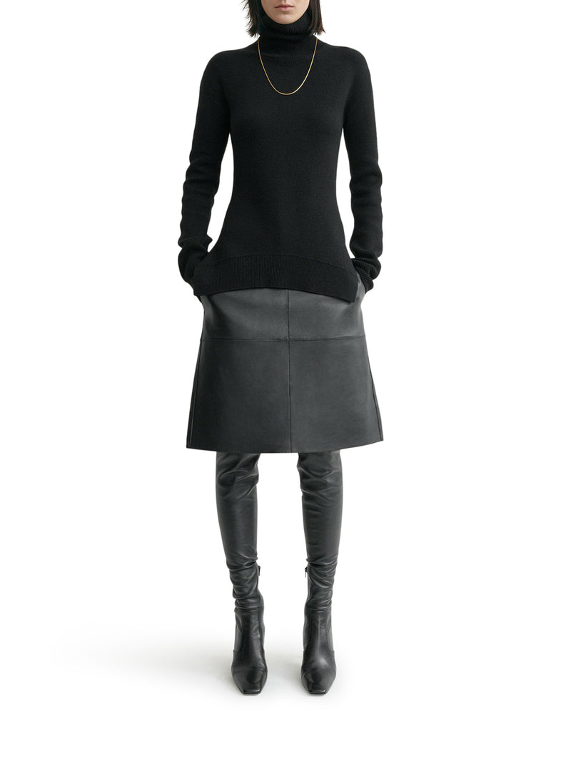 HIGH NECK WOOL SWEATER