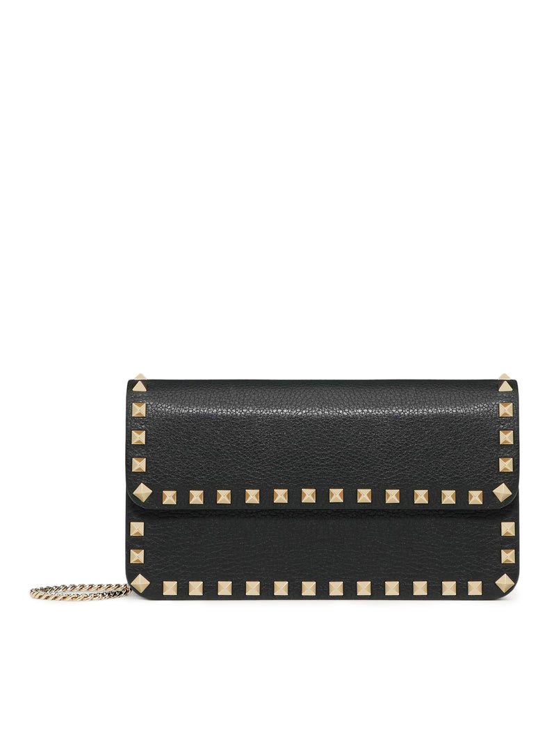ROCKSTUD CHAIN POUCH IN GARNET CALFSKIN
