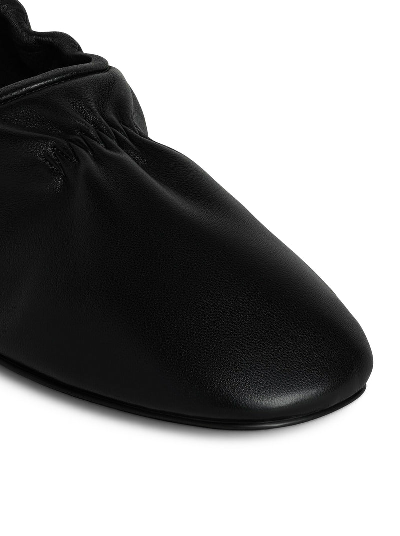 SOFT LEATHER SLIPPERS