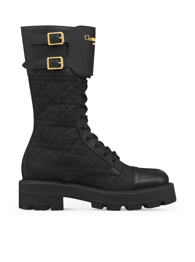 D-TRAP ANKLE BOOT WITH EMBROIDERED CANNAGE PATTERN