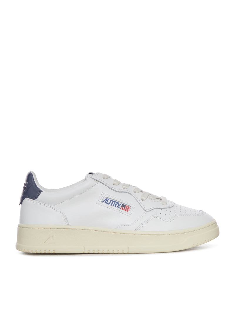 MEDALIST LOW SNEAKERS IN WHITE AND BLUE LEATHER