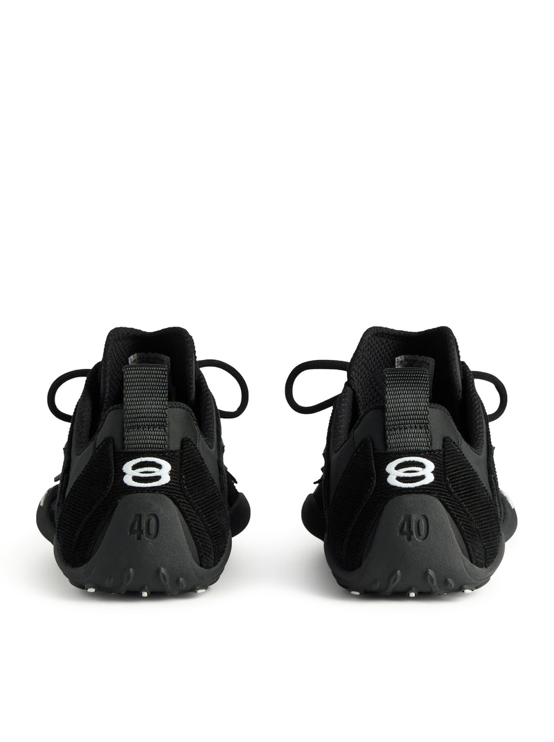 SNEAKER MONDAY ULTRA