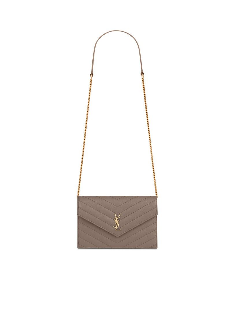 CASSANDRE ENVELOPE WALLET WITH CHAIN IN GRAIN DE POUDRE EMBOSSED LEATHER