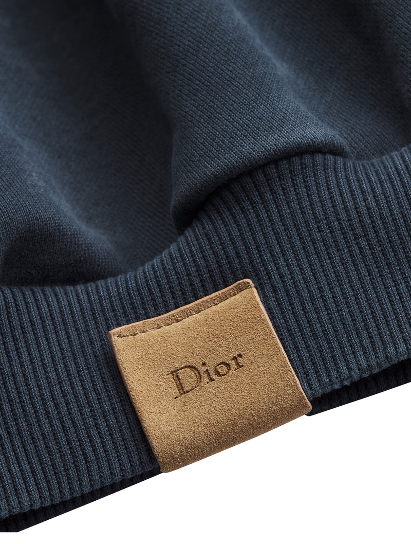 HOODED SWEATSHIRT