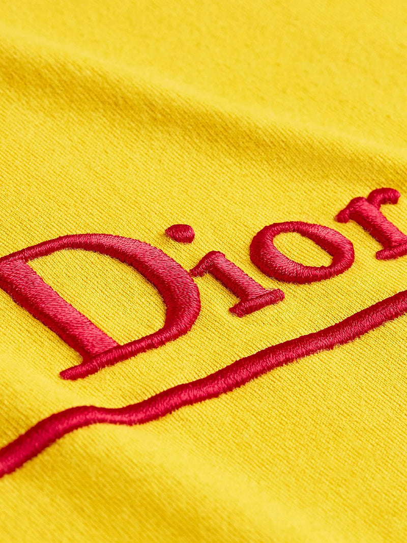 T-SHIRT WITH BOOK COVER EMBROIDERY