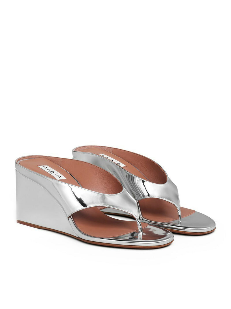 CUBE FLIP-FLOPS IN SHINY LEATHER WITH A MIRROR EFFECT