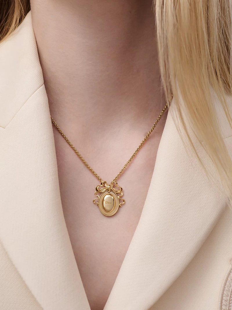 DIOR MEDAL NECKLACE