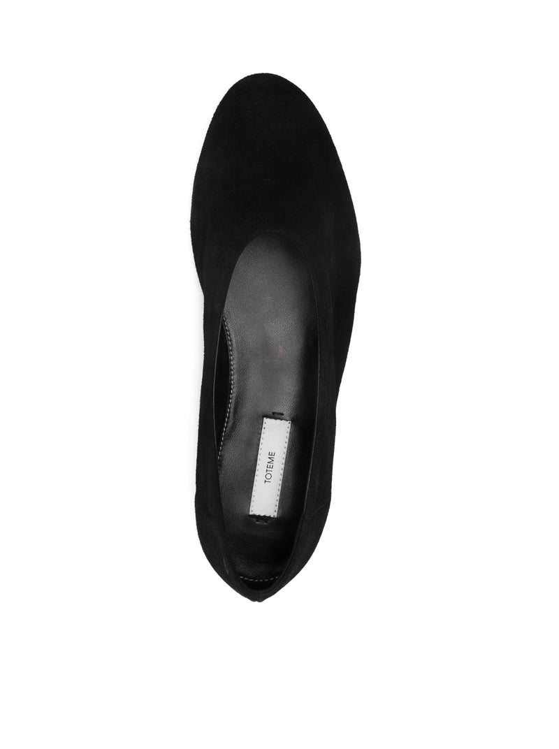 BLACK SUEDE BALLERINAS