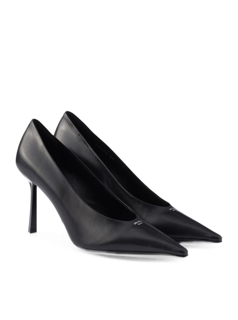 POINTED PUMP IN SMOOTH LEATHER