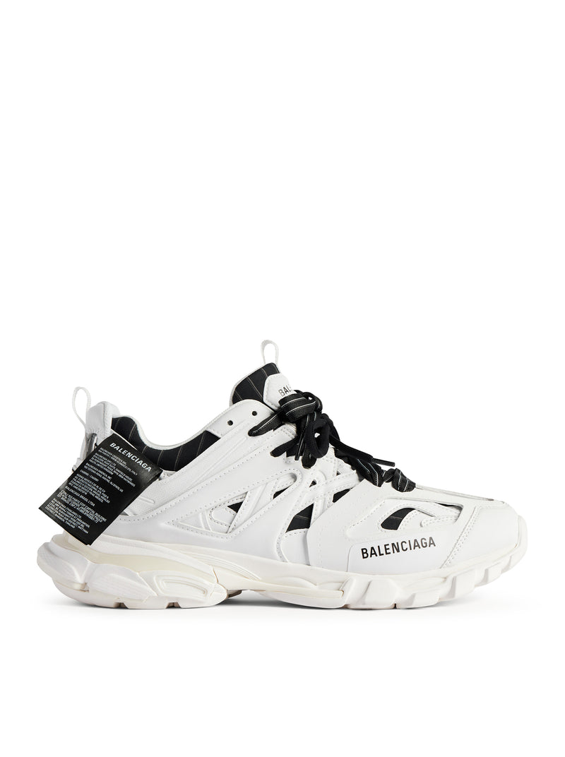 SNEAKER TRACK SHIRT