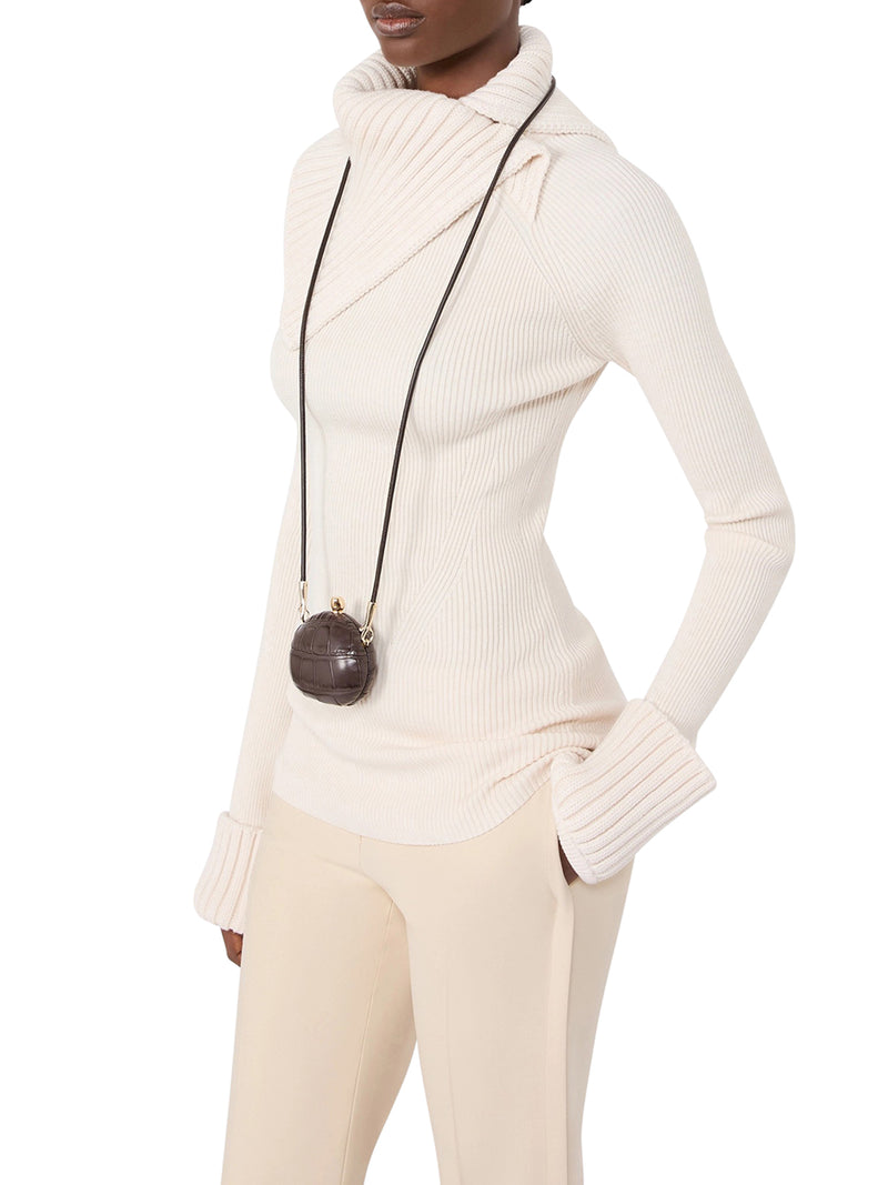 FITTED STRETCH WOOL SWEATER