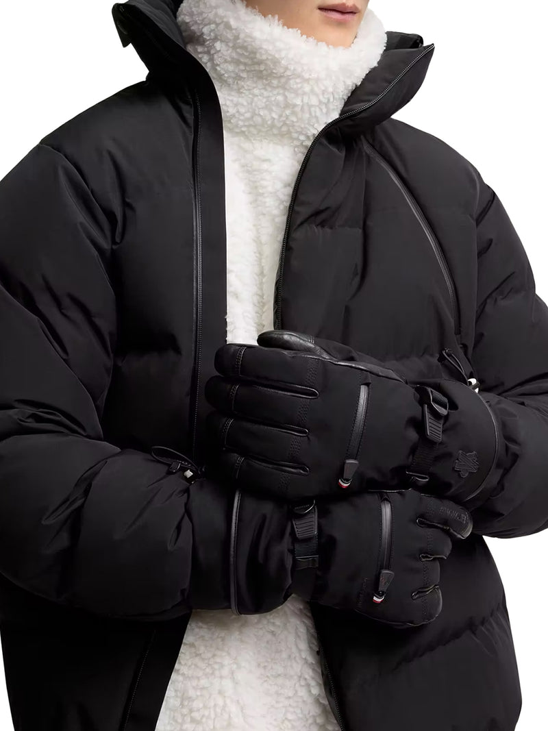 PADDED GLOVES