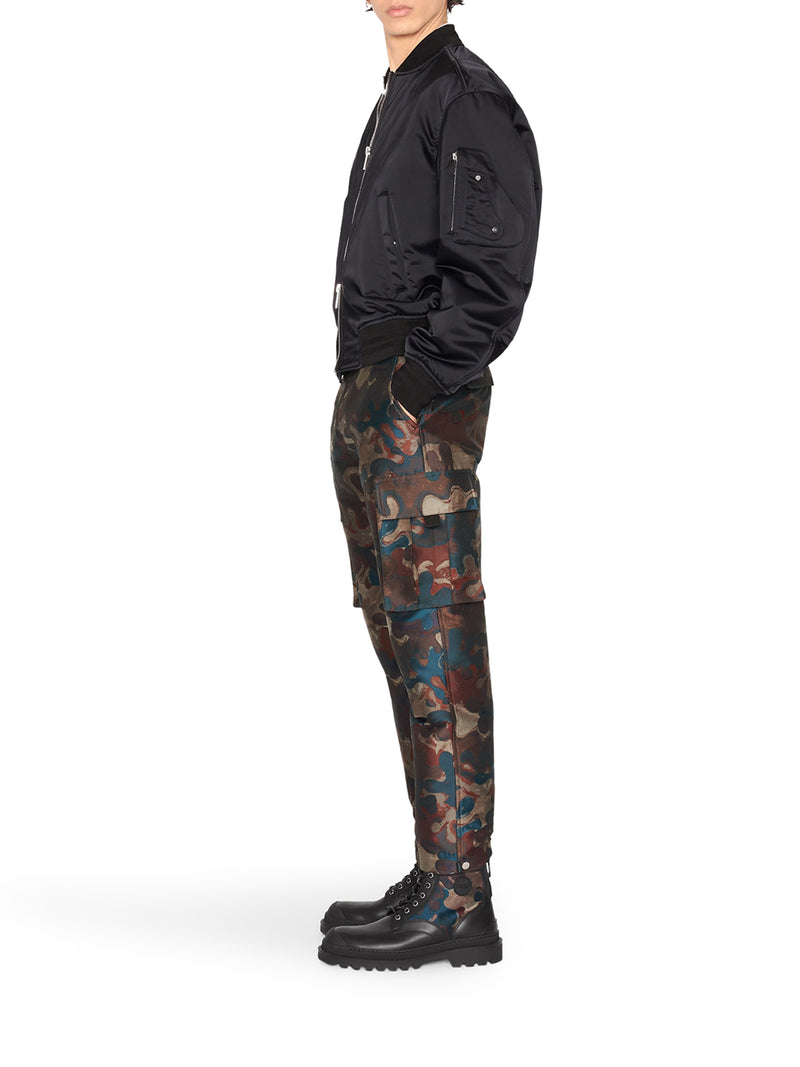 BOMBER DIOR AND PETER DOIG