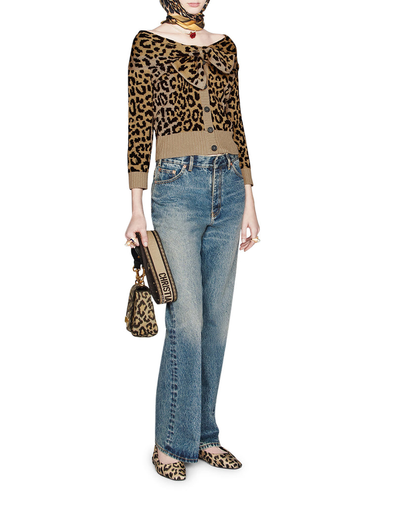 FLARED JEANS
