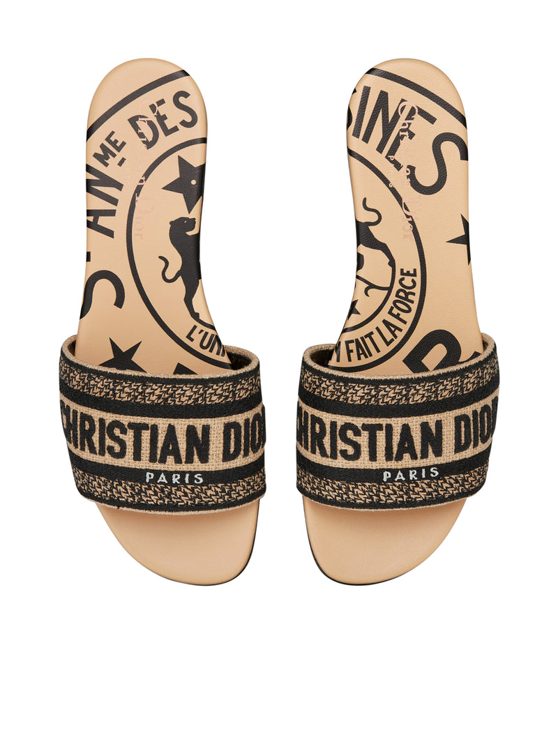 DWAY SLIPPERS