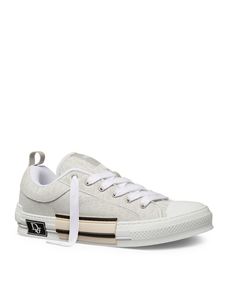SNEAKERS TO SKATE B23