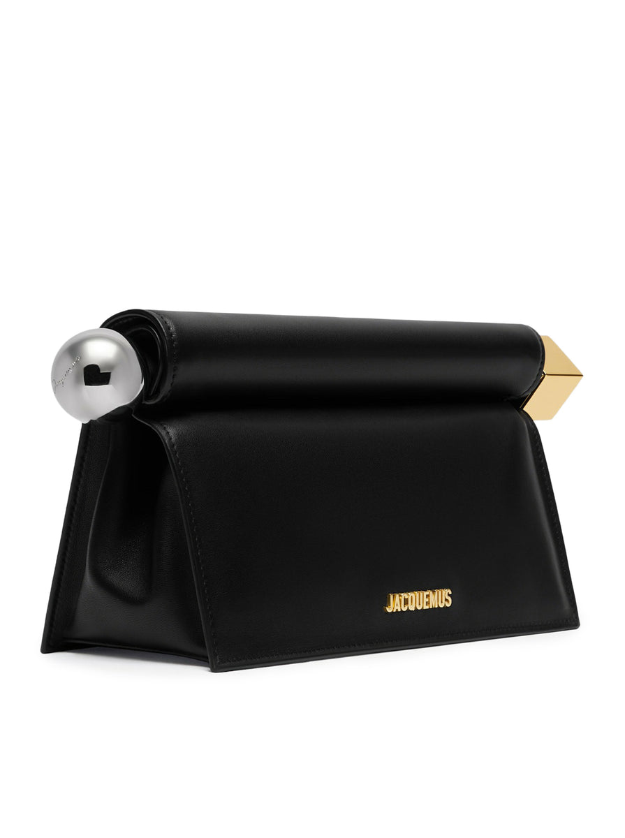 LA POCHETTE ROND CARRE – Suit Negozi Row