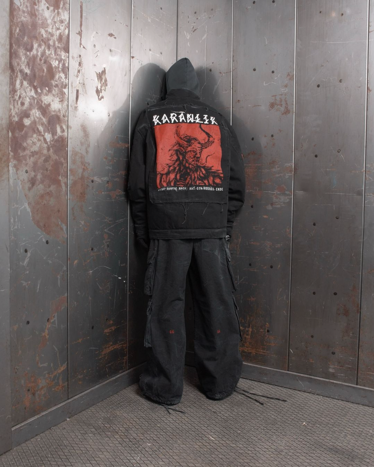 44 Labelgroup man