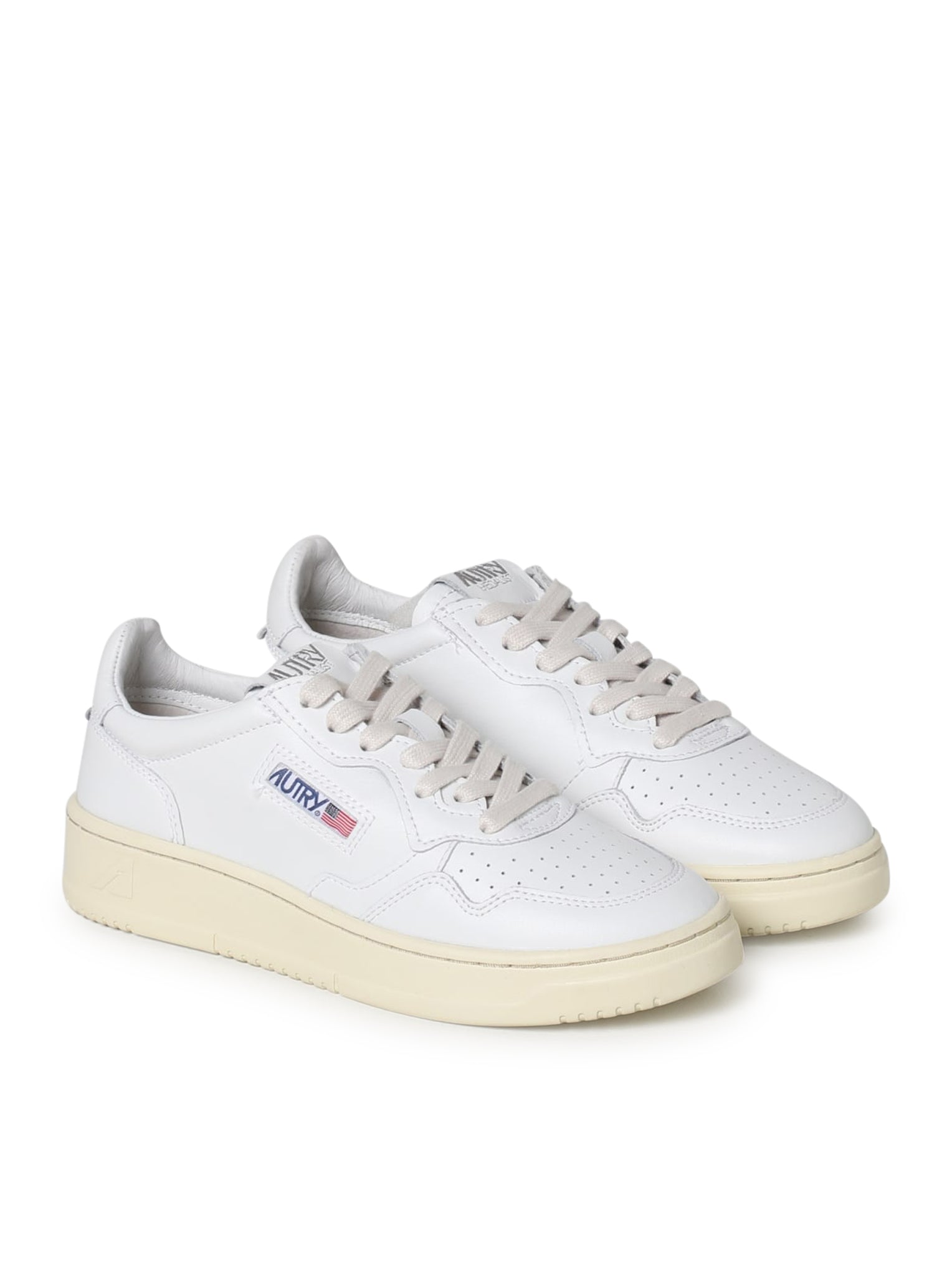 MEDALIST LOW SNEAKERS IN WHITE LEATHER