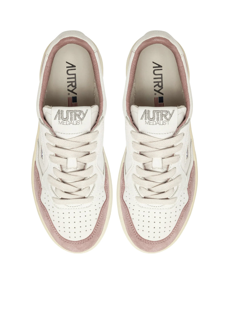 MEDALIST LOW SNEAKERS IN WHITE GOAT LEATHER AND PINK SUEDE