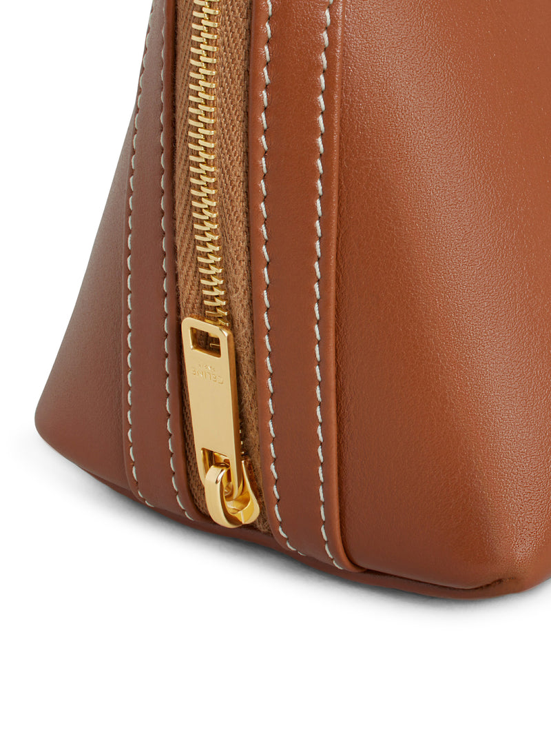 CUIR TRIOMPHE CLUTCH WITH CHAIN IN SMOOTH CALFSKIN