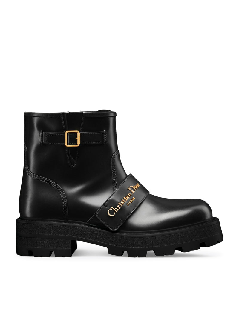 D-Quest Boot