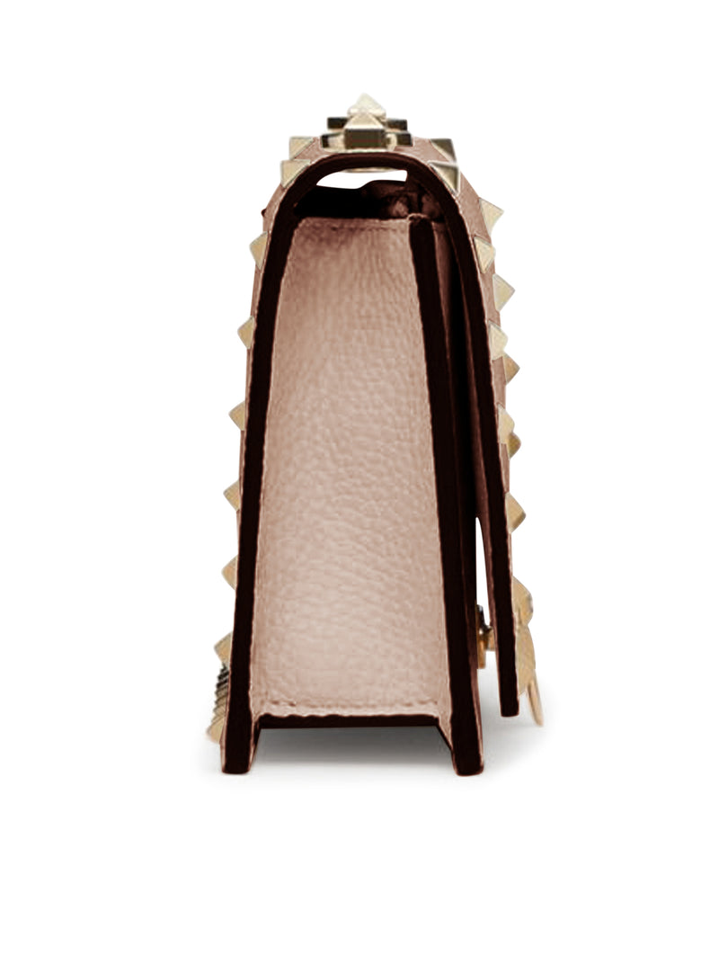 POUCH WITH ROCKSTUD CHAIN IN GRAINED CALFSKIN