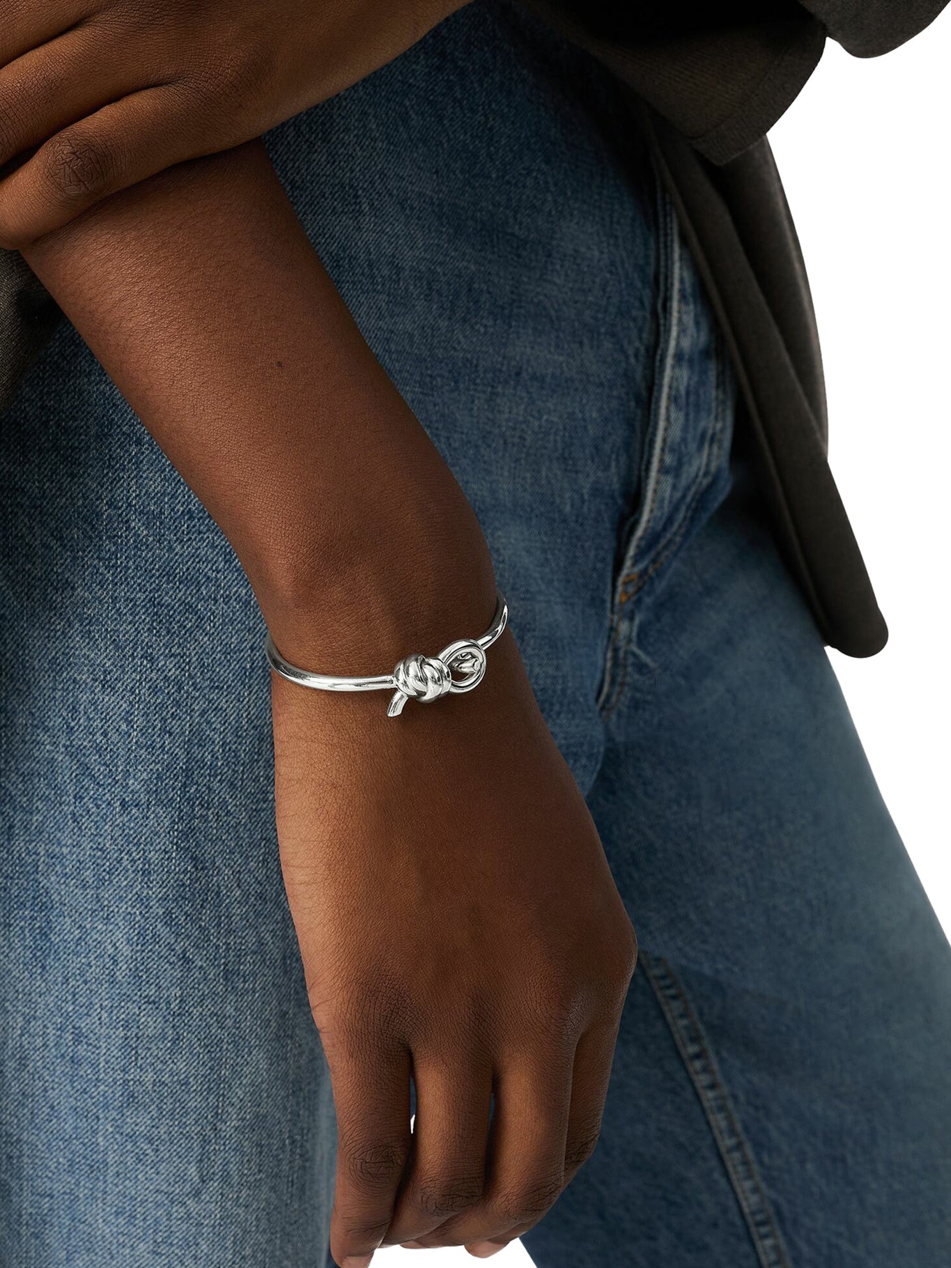 KNOT BRACELET