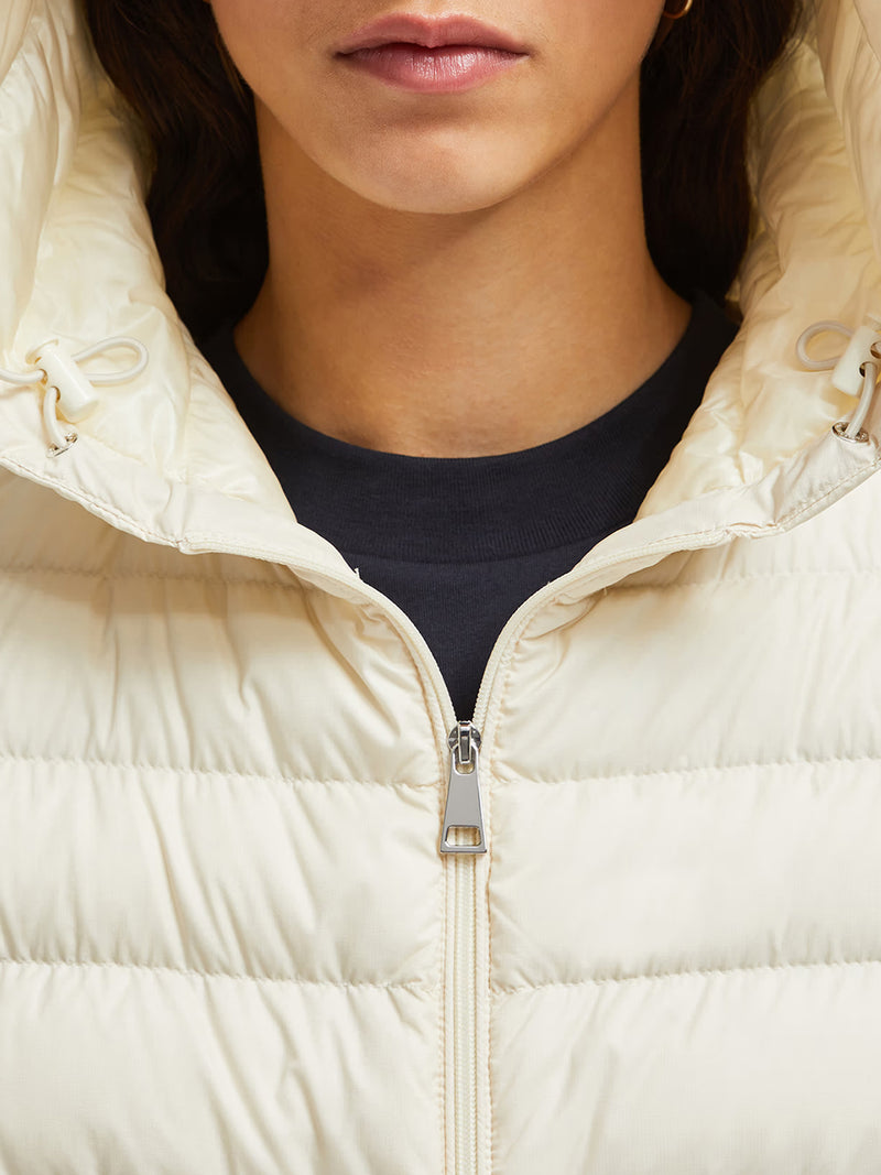 HEDE HOODED SHORT DOWN JACKET