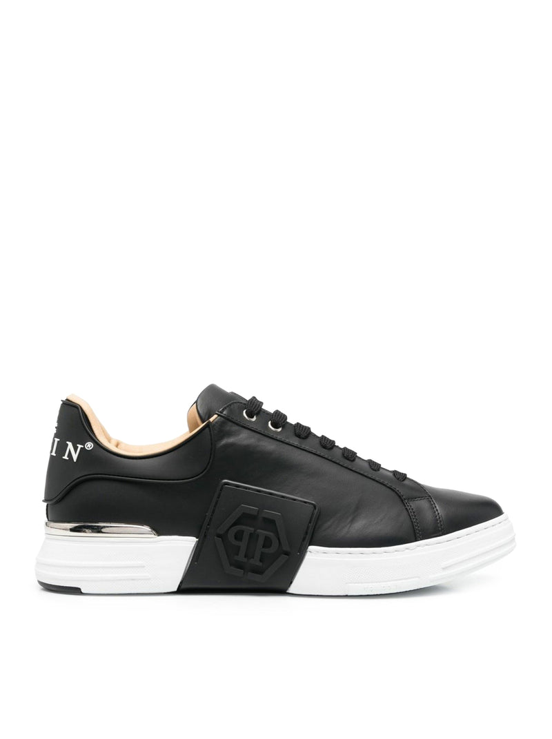 LO-TOP HEXAGON SNEAKERS