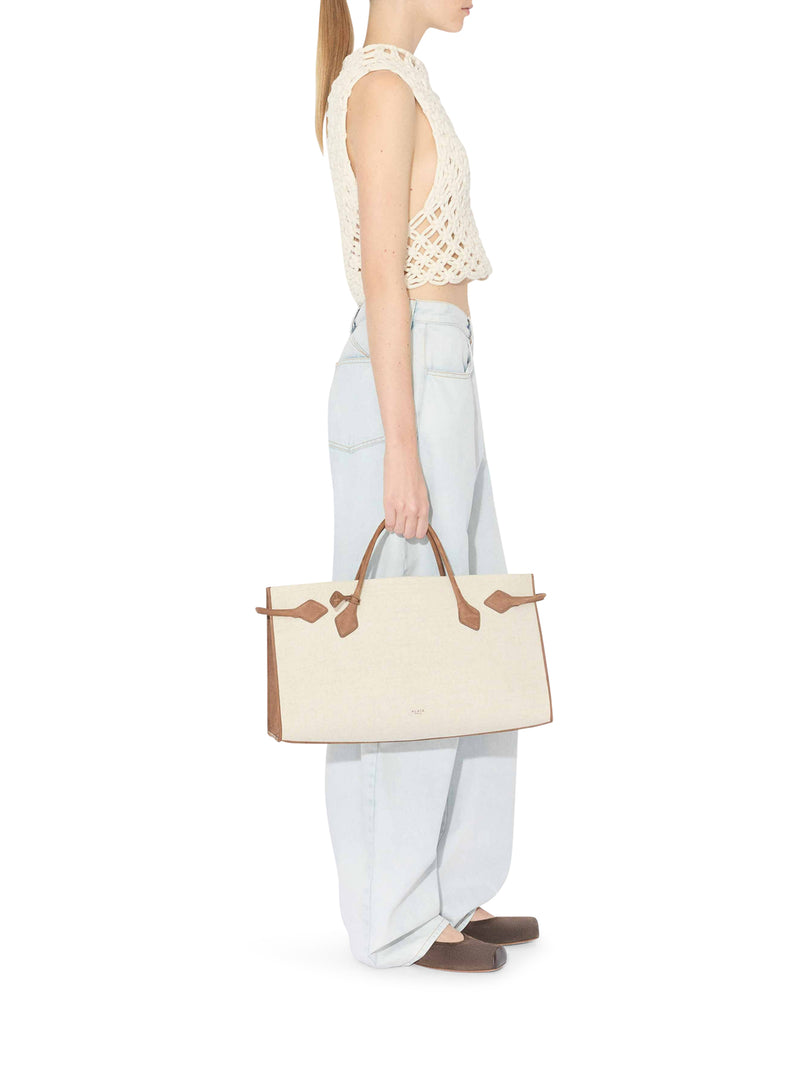 LOW WAIST ROUNDED JEANS