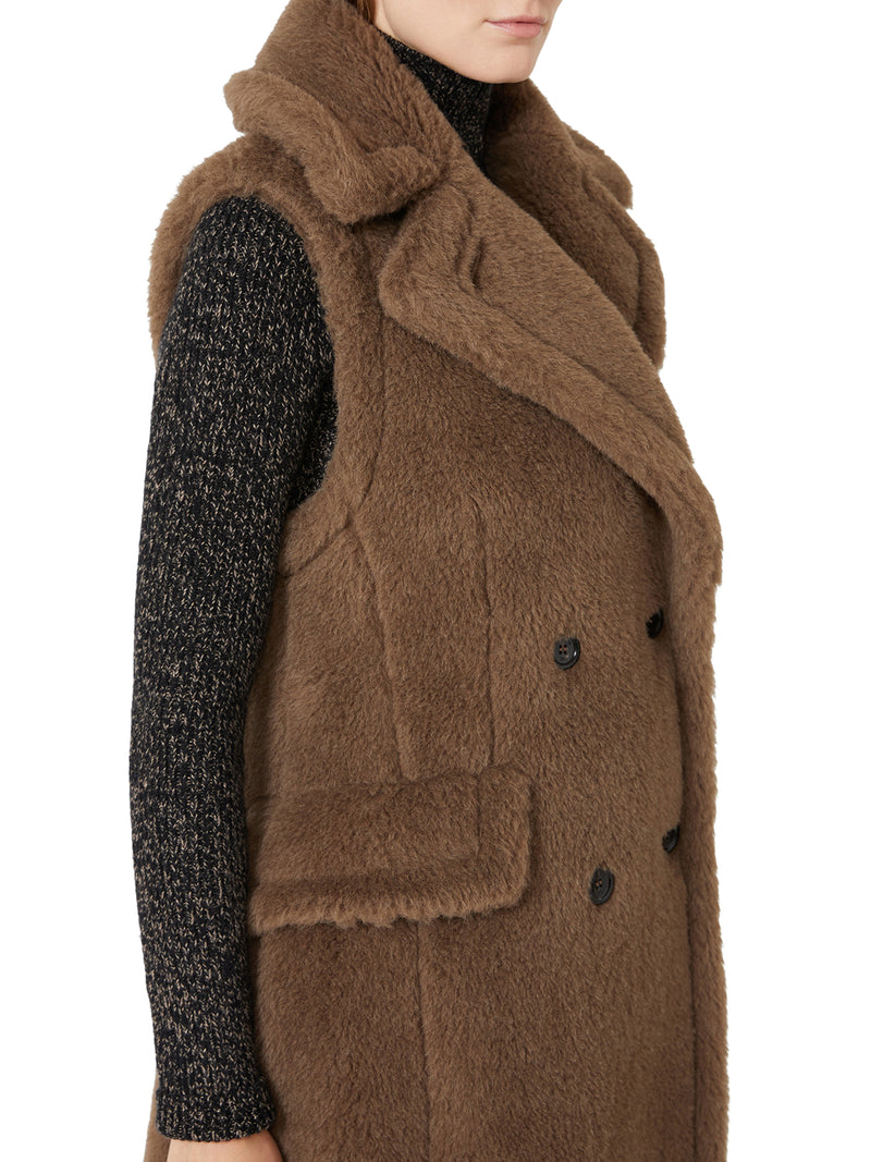 SLEEVELESS COAT IN ALPACA AND WOOL TEDDY