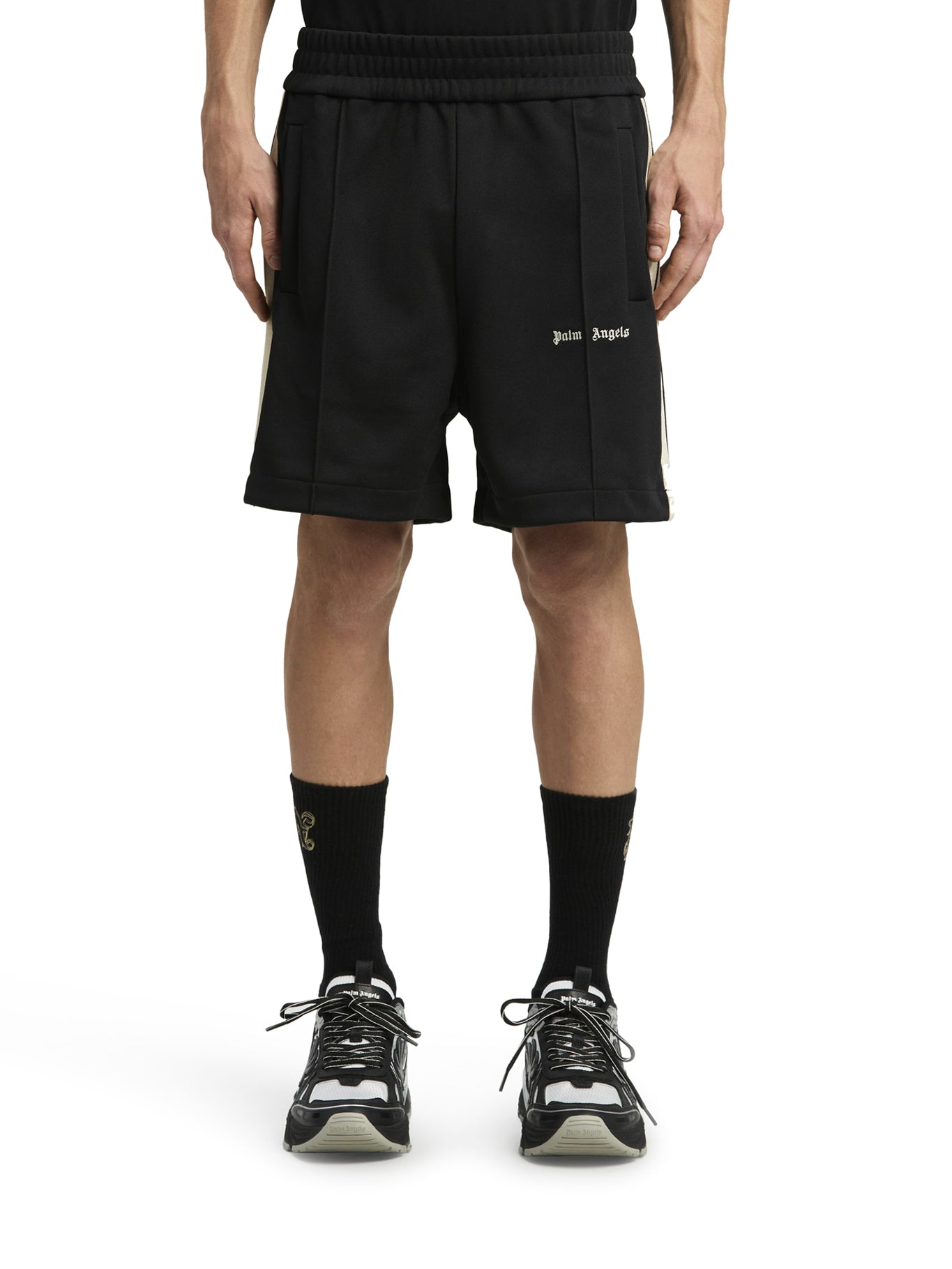 SHORTS WITH EMBROIDERED LOGO