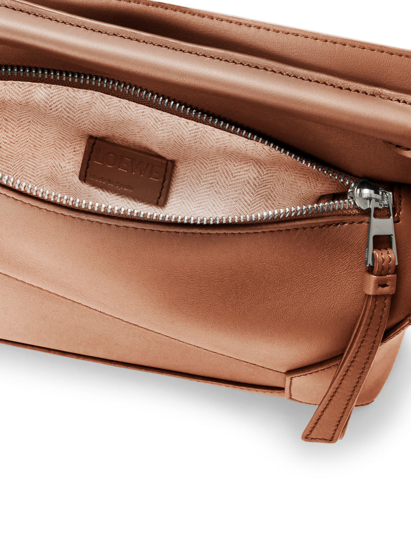 SMALL PUZZLE EDGE BAG IN CLASSIC CALFSKIN LEATHER
