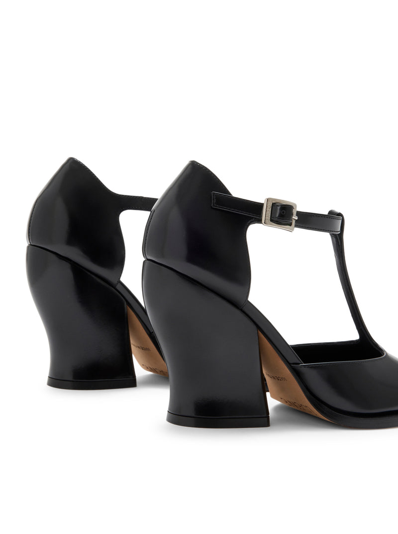 T-BAR WAVE DÉCOLLETÉ IN BRUSHED CALFSKIN