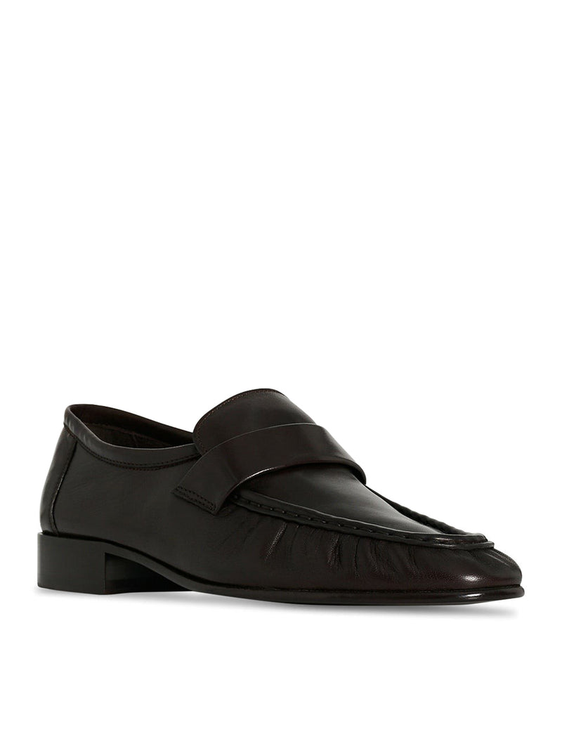 SOFT LEATHER LOAFER