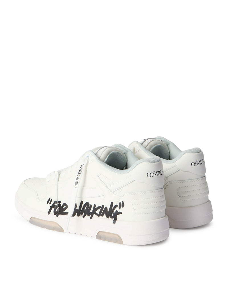 SNEAKERS OUT OF OFFICE FOR WALKING