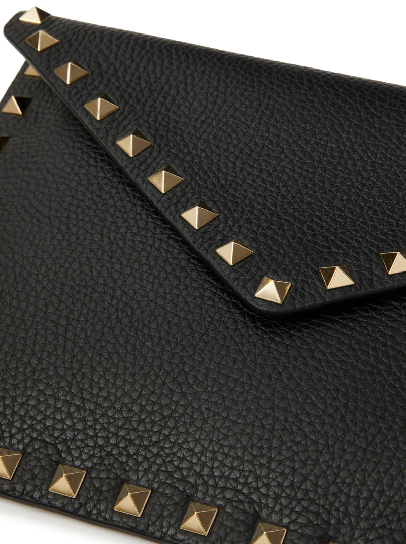 ROCKSTUD POUCH IN GARNET CALFSKIN