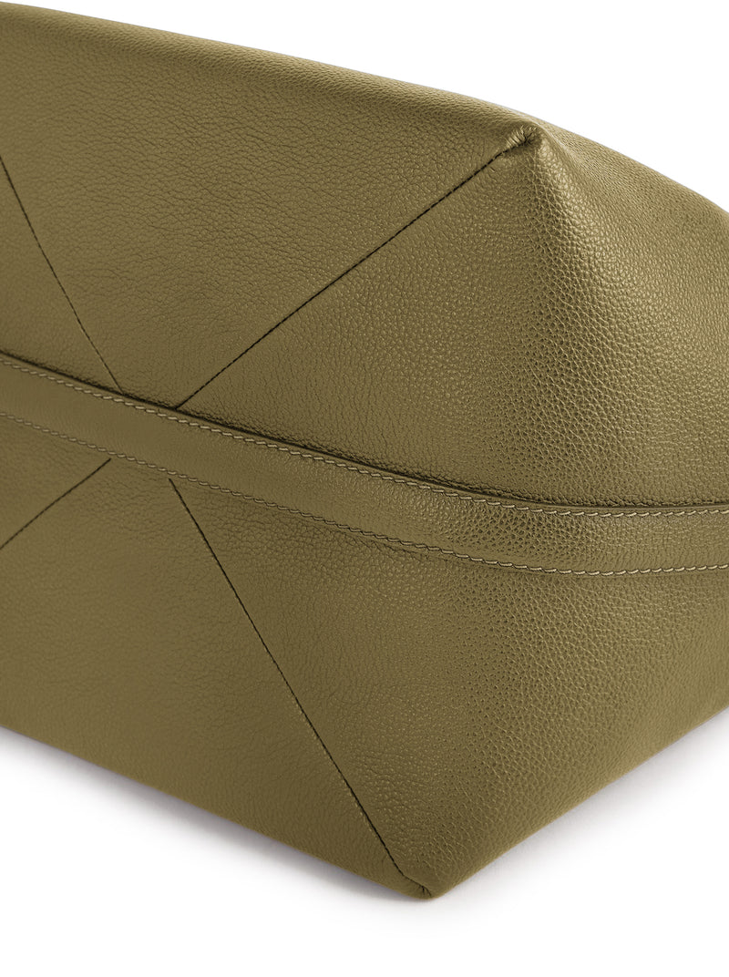 BELTED TOTE BAG IN HAMMERED CALFSKIN