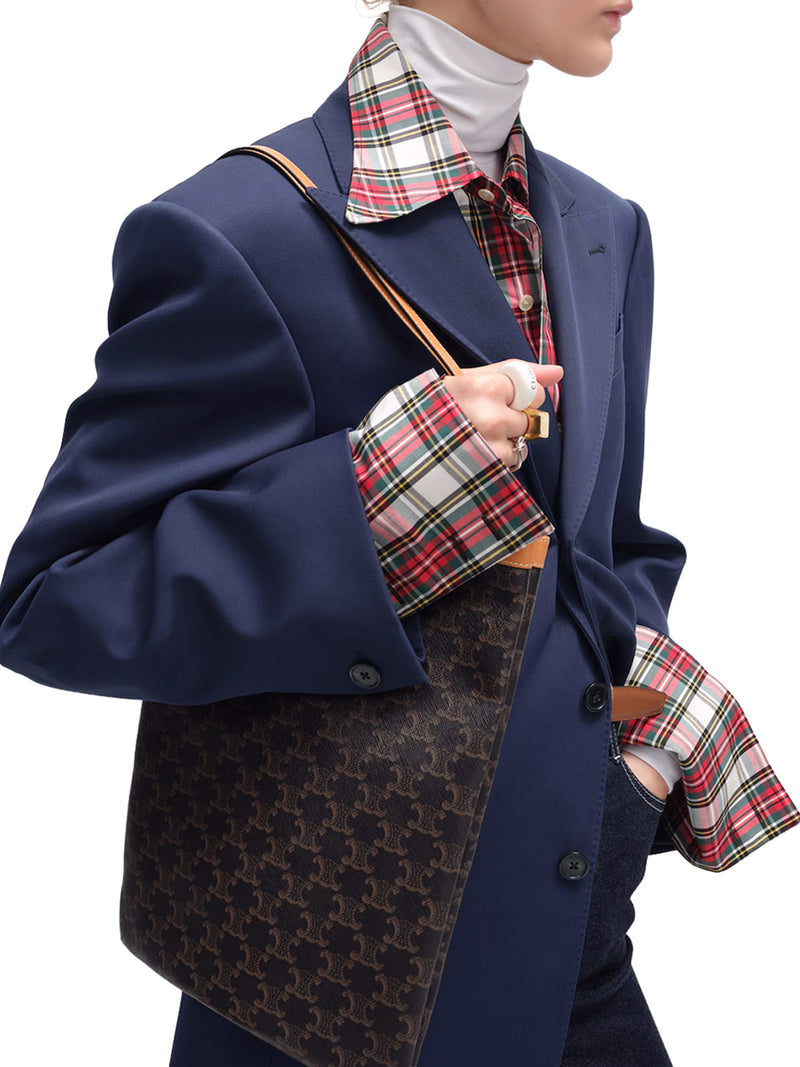 MEDIUM FLAT SHOPPER IN TRIOMPHE FABRIC