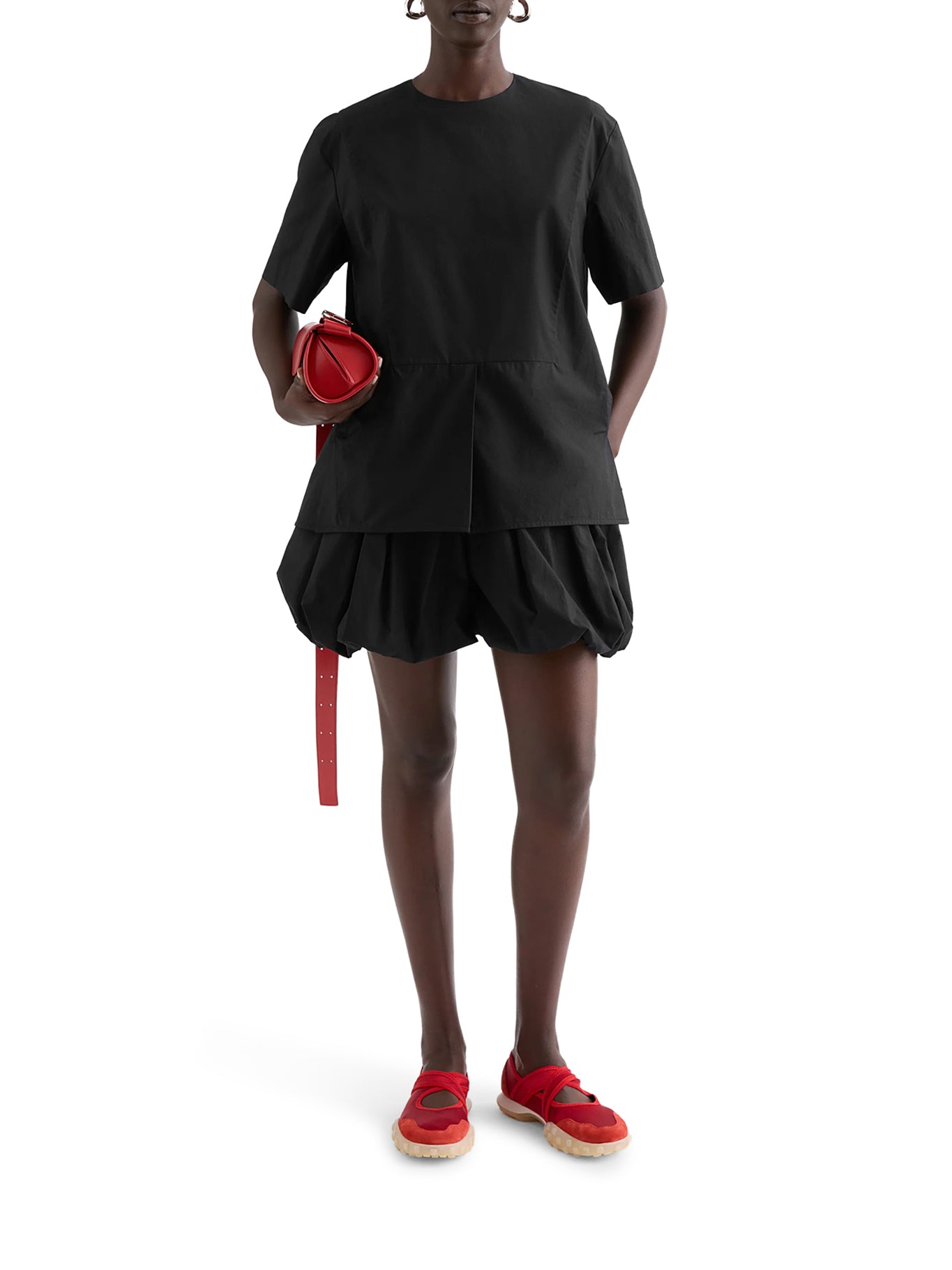 CREW NECK T-SHIRT IN LIGHTWEIGHT COTTON