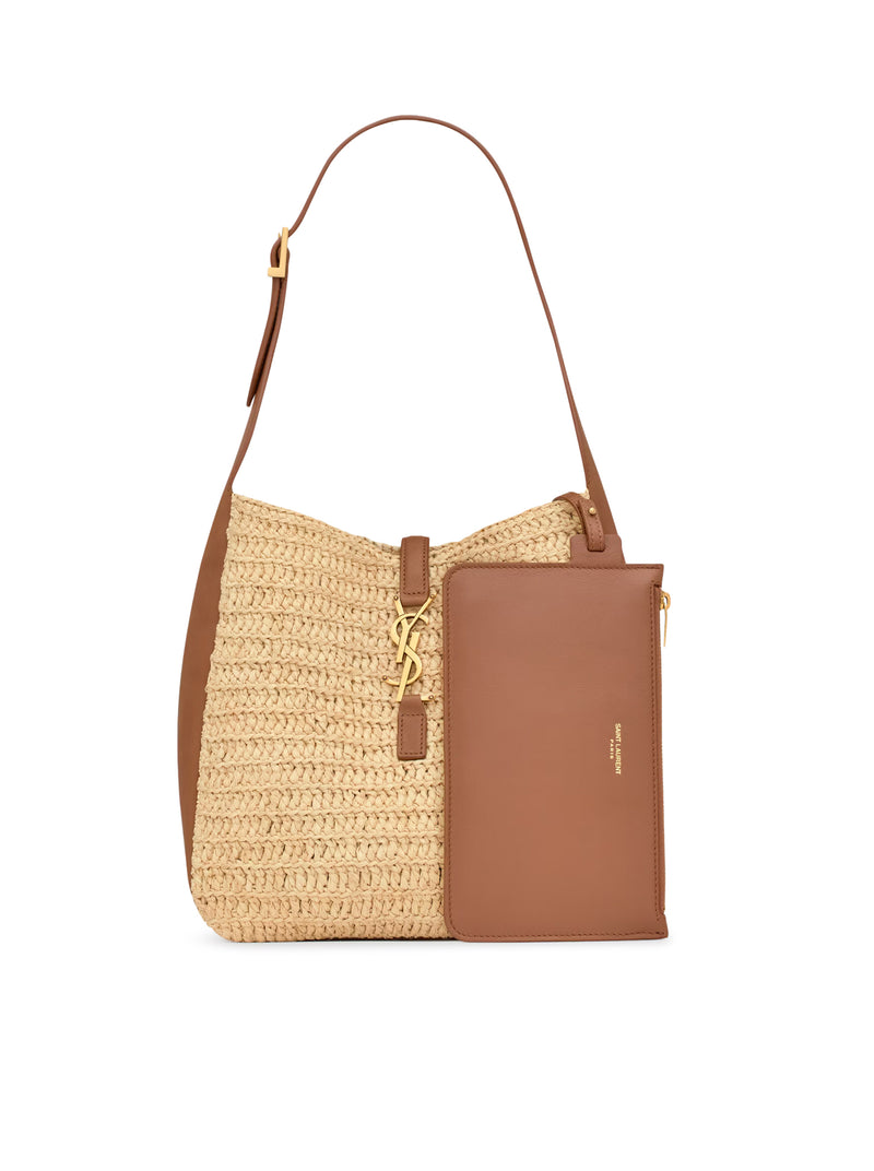 LE 5 À 7 SMALL AND FLEXIBLE IN RAFFIA AND LEATHER